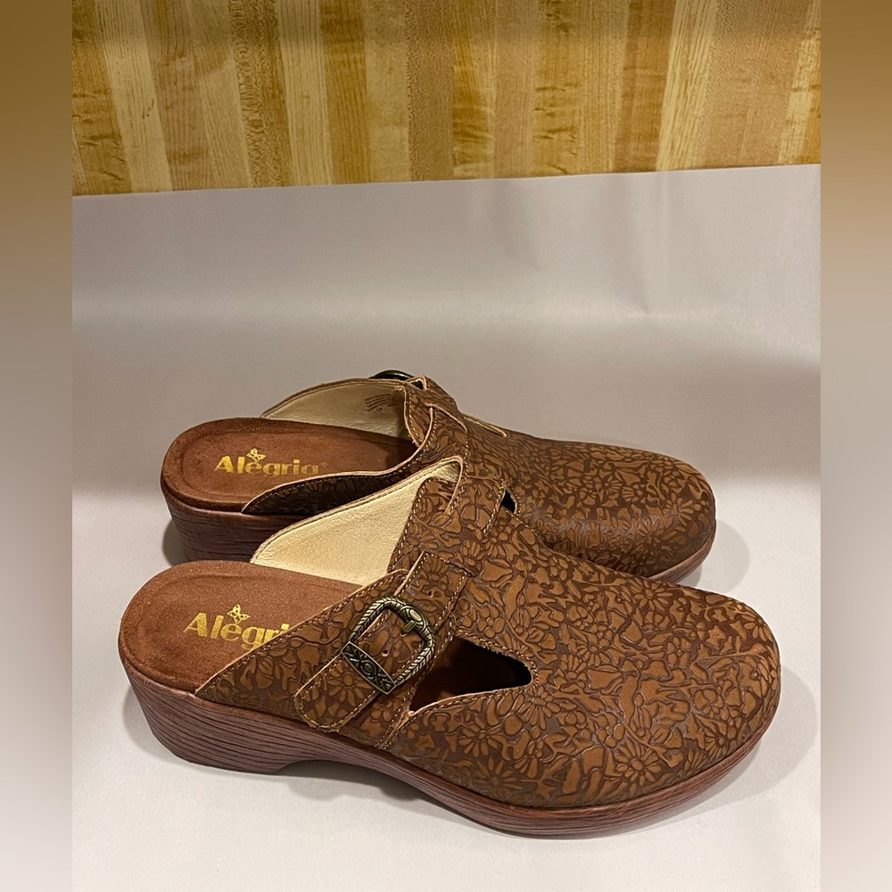 Alegria Women's Brown Slip-On Shoes